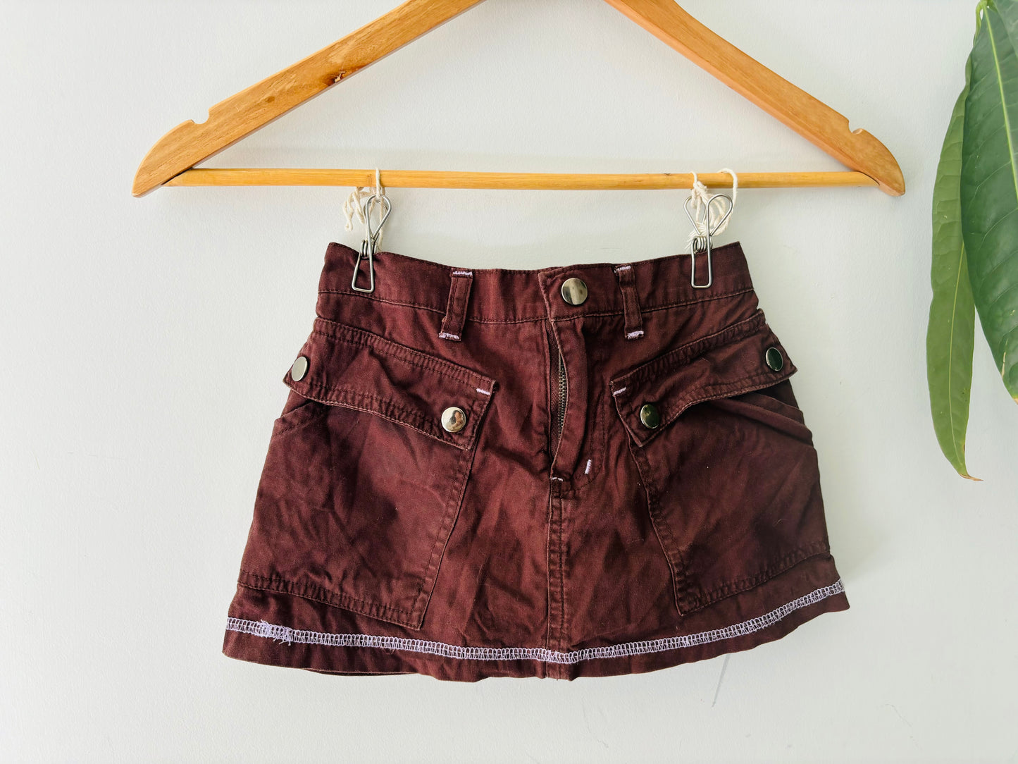 The 90’s Brown Skirt (Size 5)