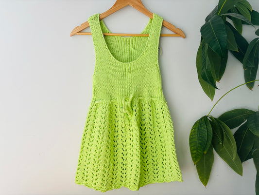 The Retro Style Green Knit (Size 6)