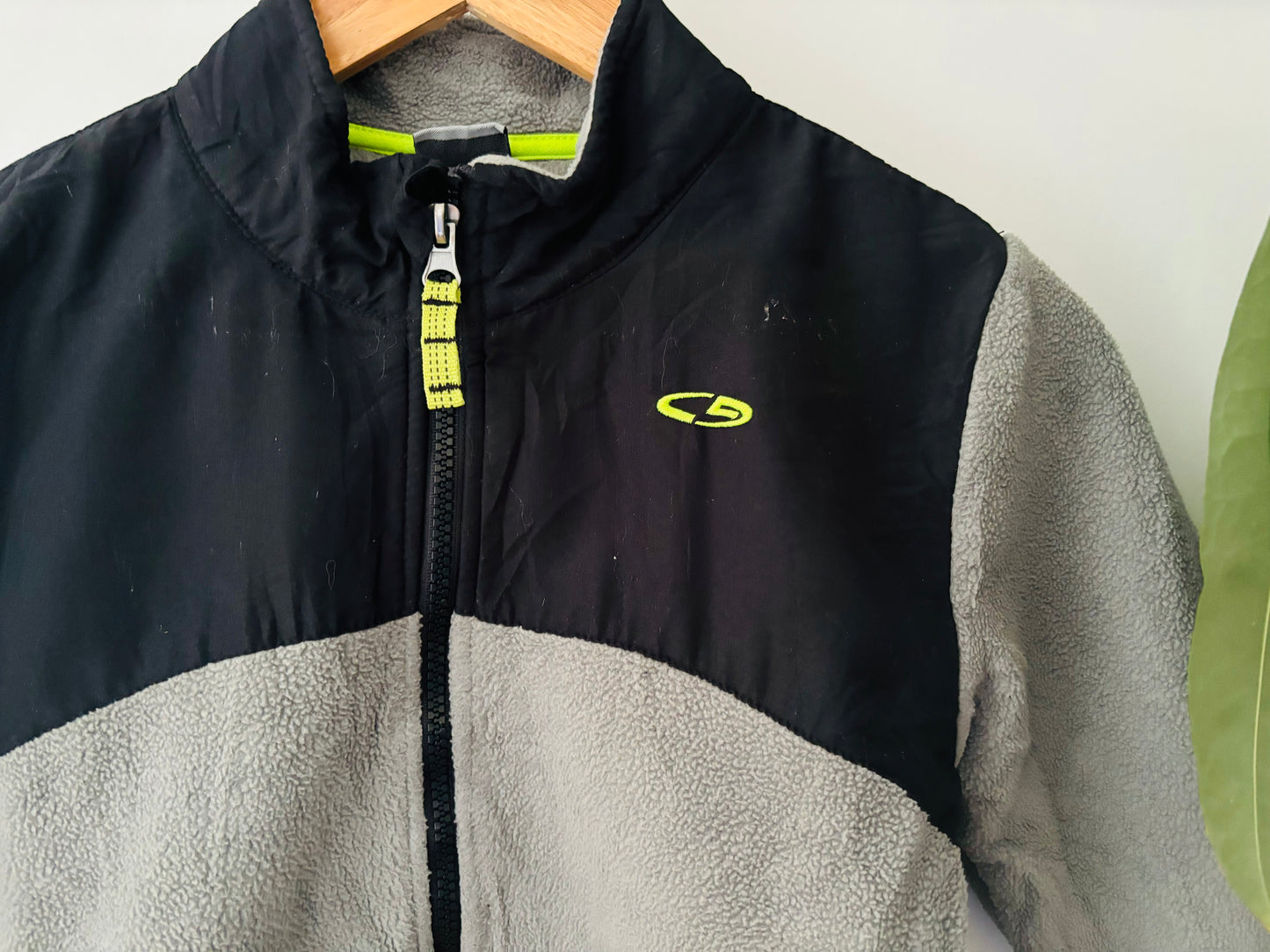 The Champion Fleece (Size 5)