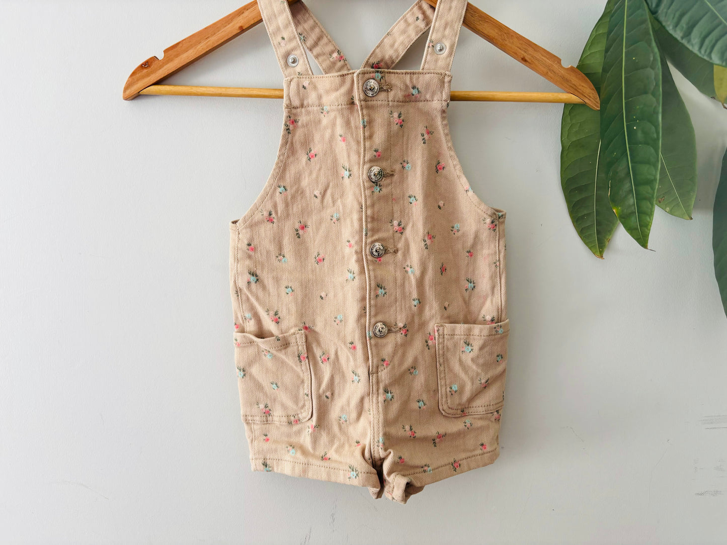 The Floral Shortall (Size 9m)