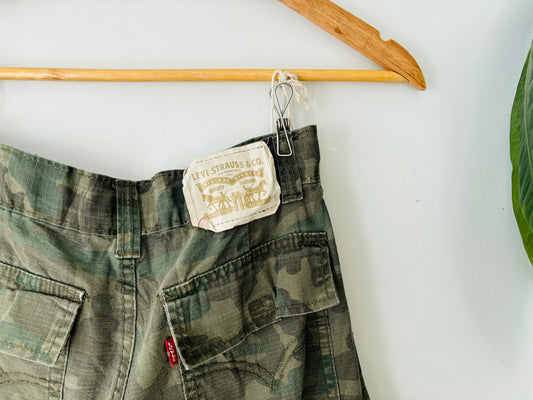 The Levi’s Camo Shorts (Size 8)