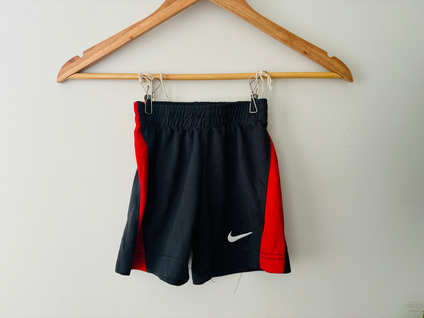 The Red Stripe Short (Size 1)