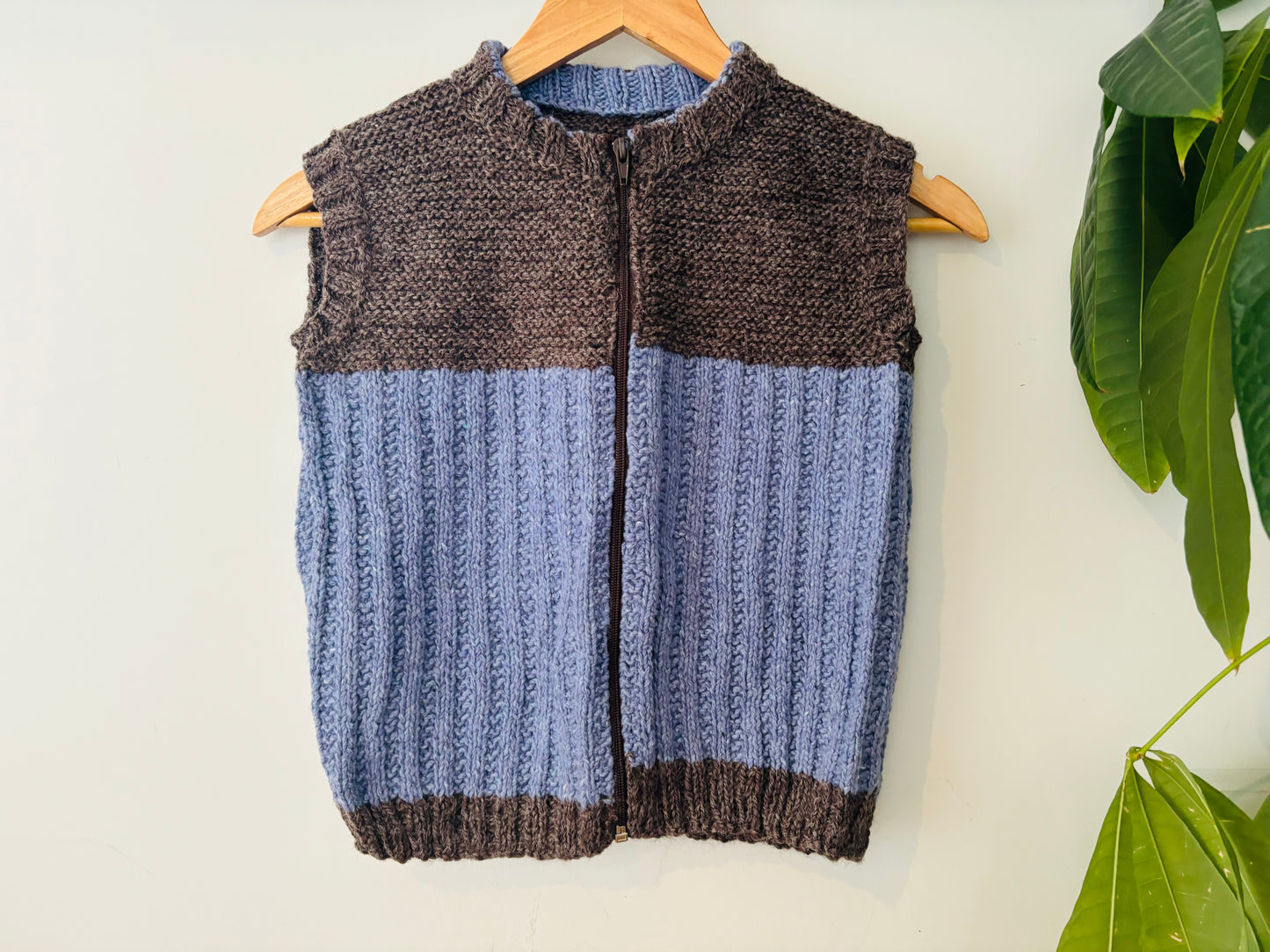 The Zip Knit Vest (Size 8)