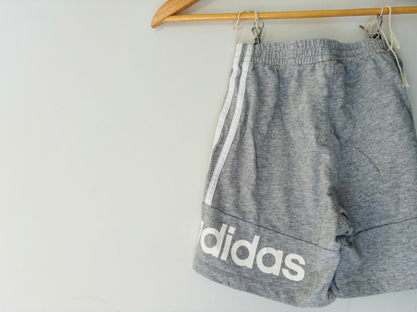 The Adidas Short (Size 5)