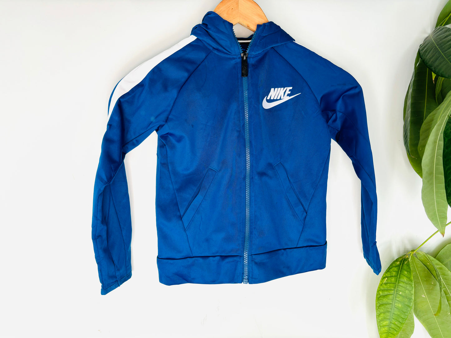 The Nike Hoodie (Size 5)